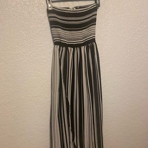 Black & white dress for sale!